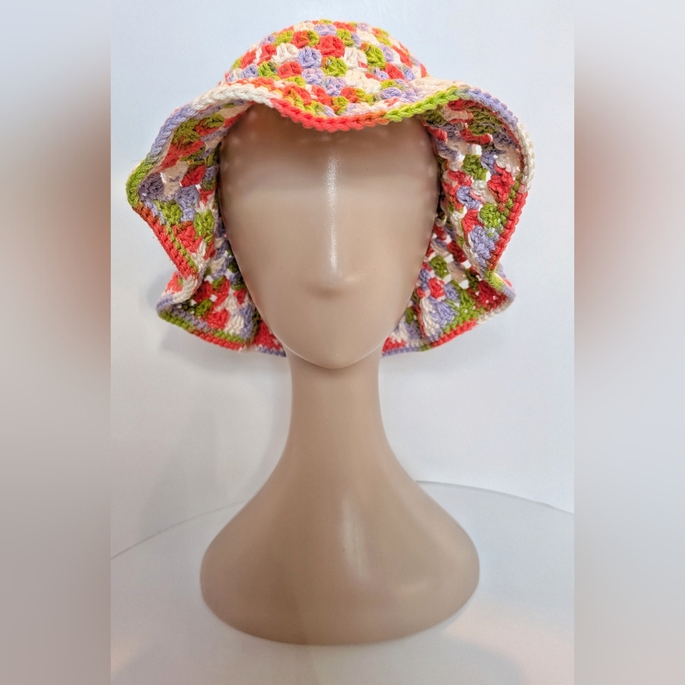 NEW, Crochet sunny bucket hat, handmade, 100% cotton